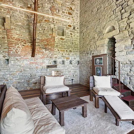 Feriehus Castello Medioevale Nel Monregalese Niella Tanaro